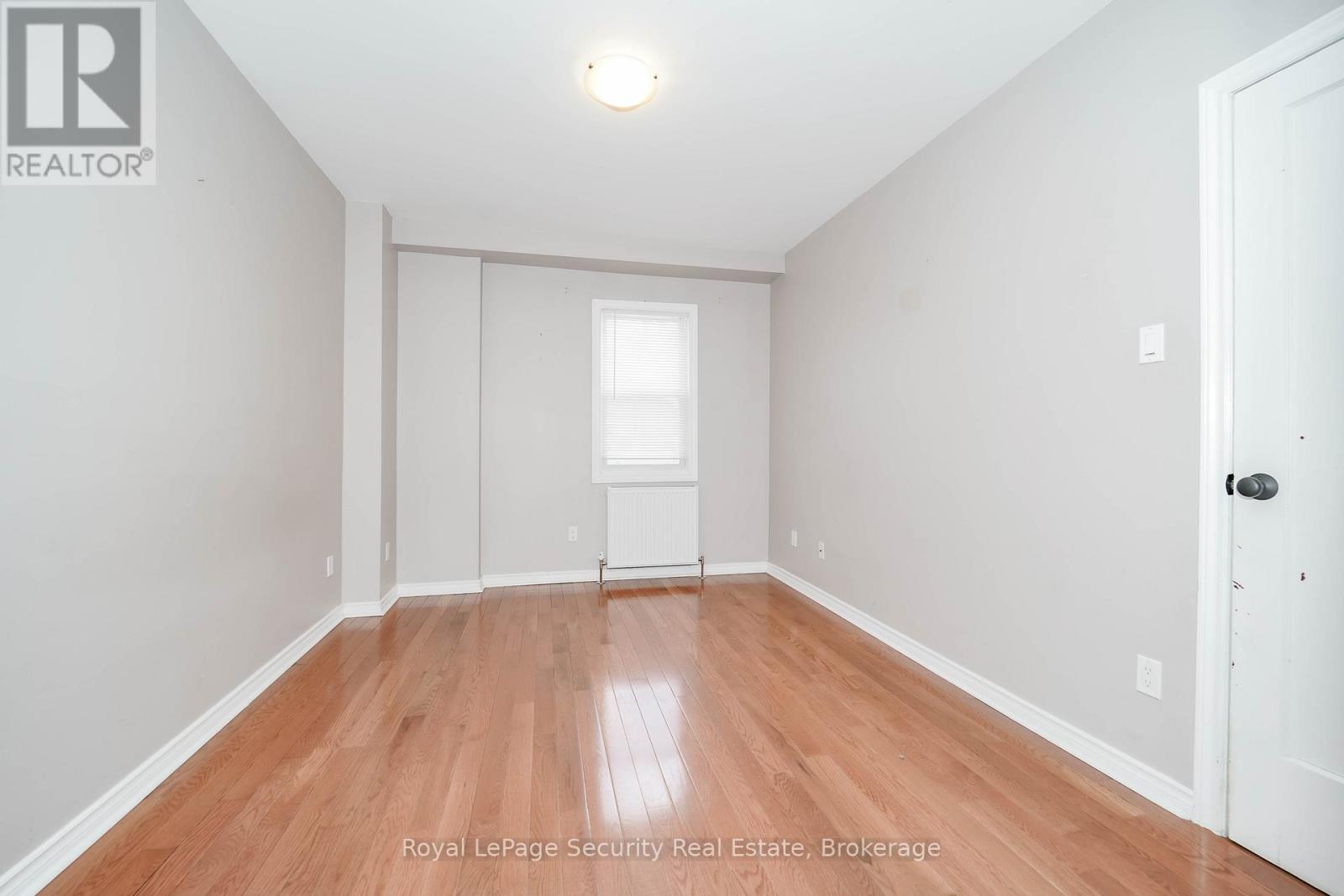 272 Main Street, King (Schomberg), Ontario  L0G 1T0 - Photo 11 - N12802028