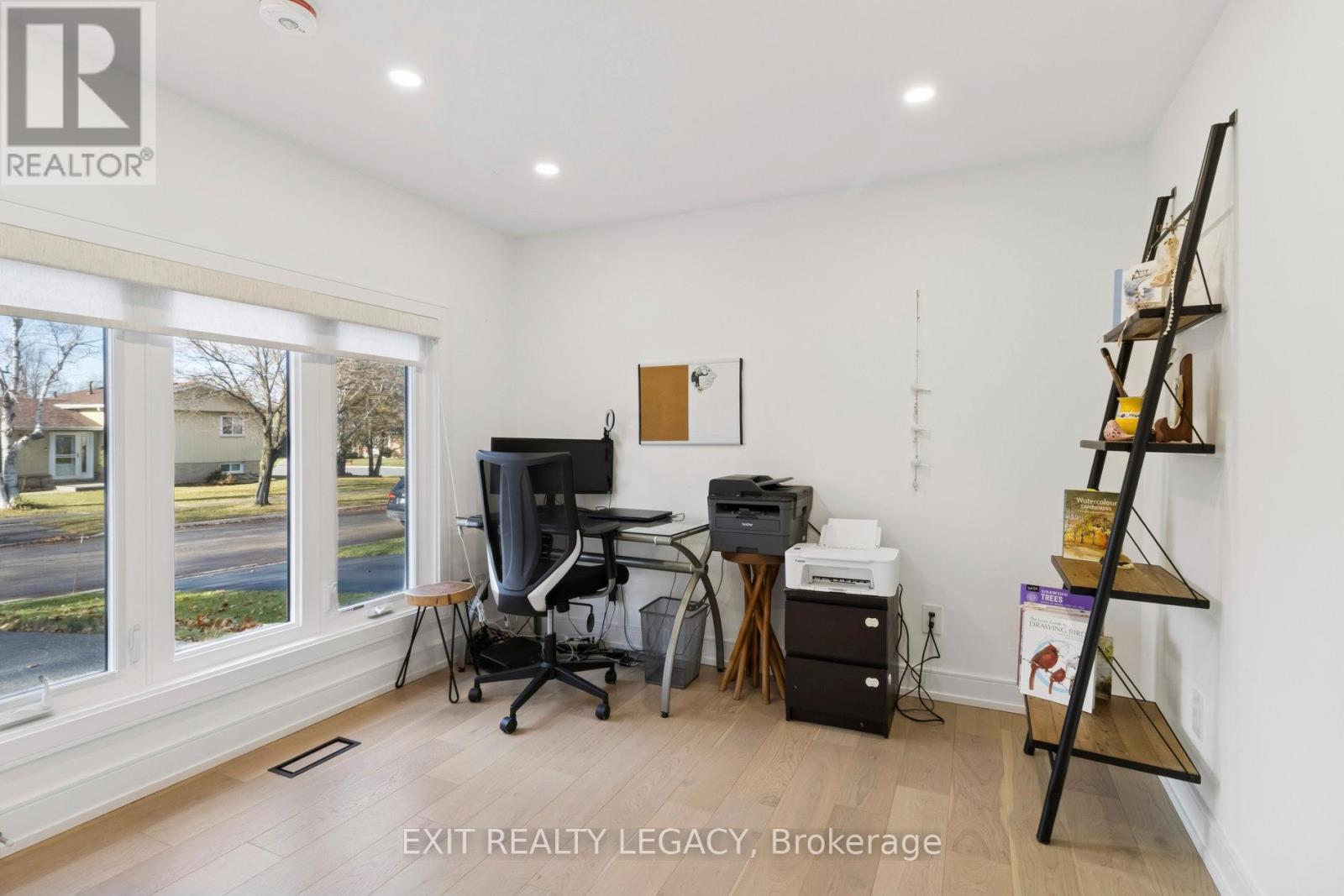 4 Oak Court, Aurora (Aurora Village), Ontario  L4G 3J6 - Photo 22 - N12802058