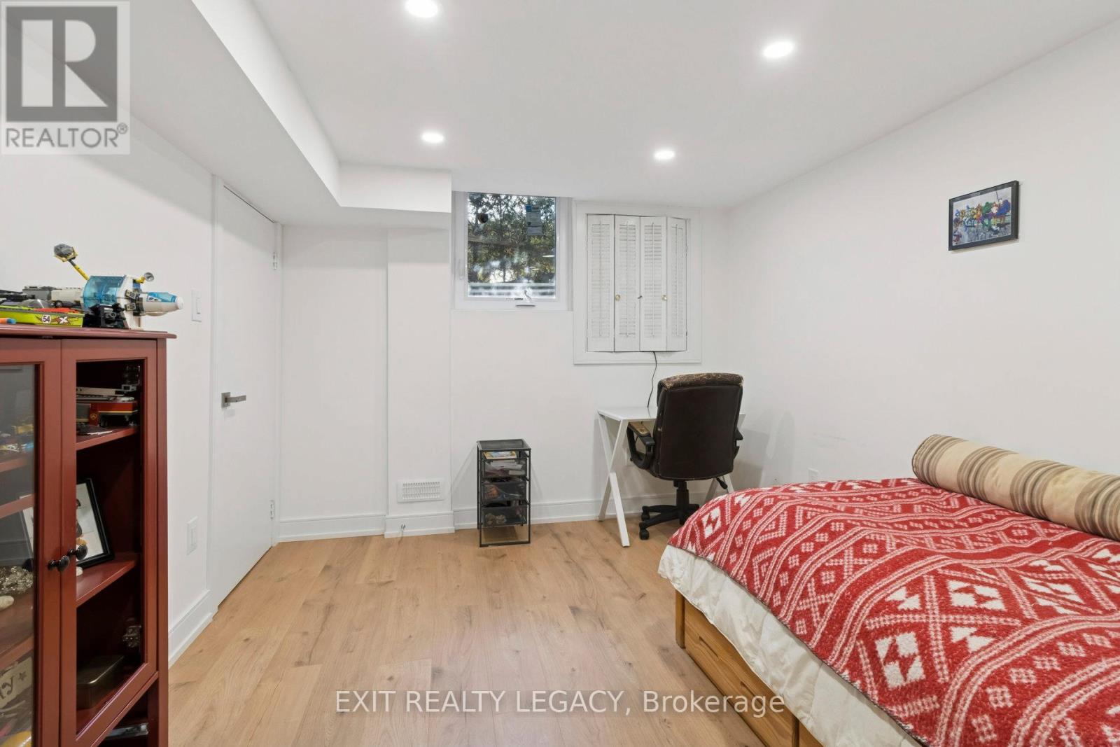 4 Oak Court, Aurora (Aurora Village), Ontario  L4G 3J6 - Photo 25 - N12802058