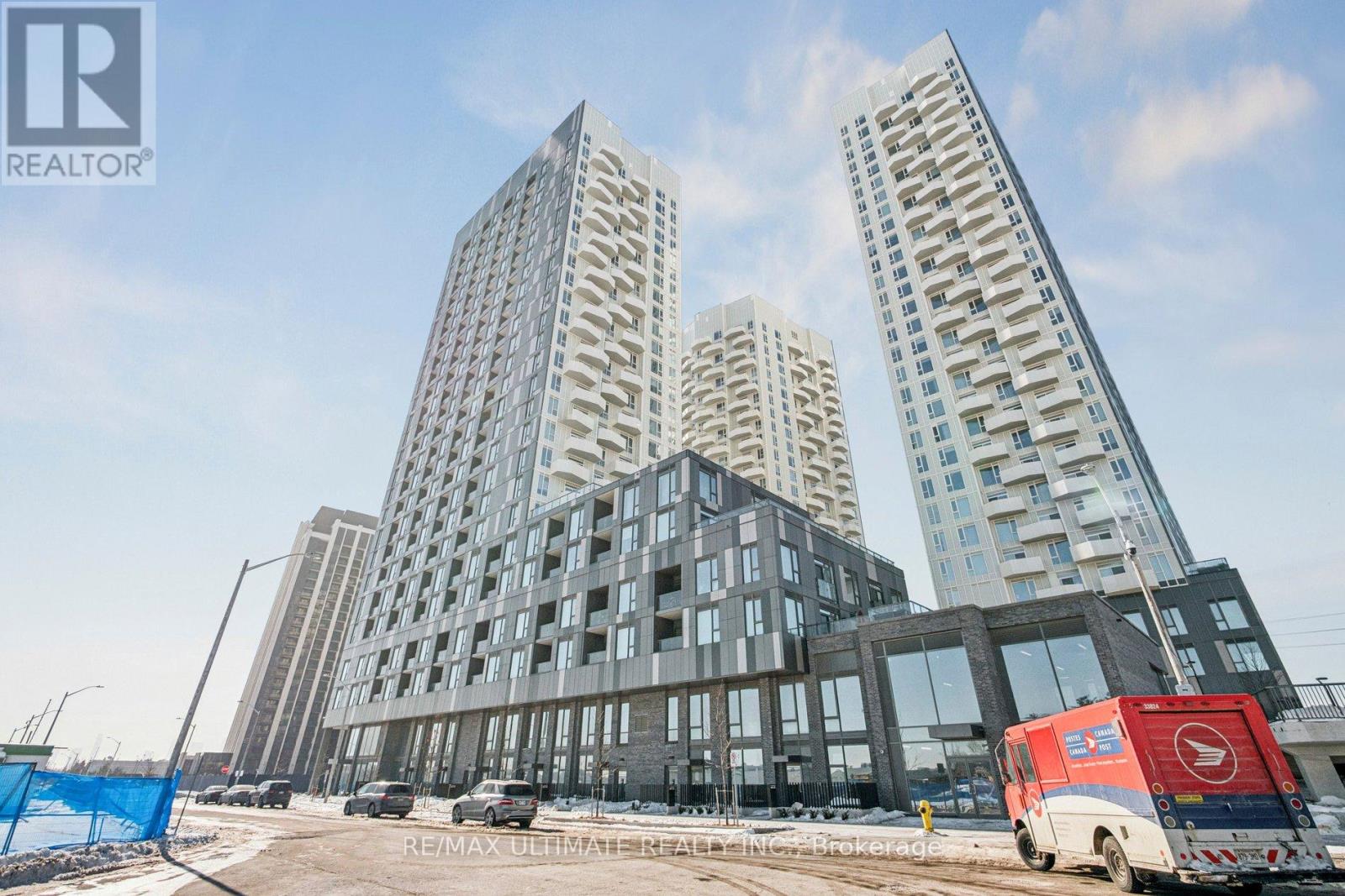 723 - 498 Caldari Road, Vaughan, Ontario  L4K 0R6 - Photo 1 - N12802186
