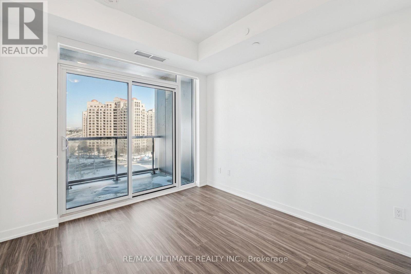 723 - 498 Caldari Road, Vaughan, Ontario  L4K 0R6 - Photo 11 - N12802186