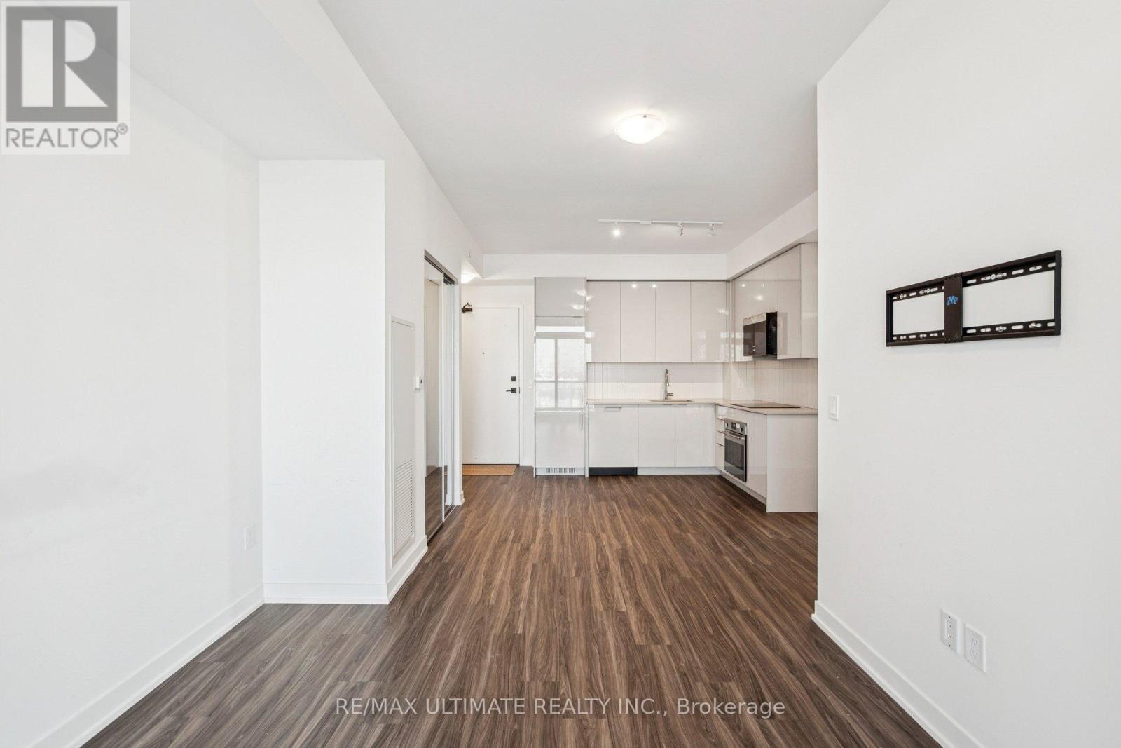 723 - 498 Caldari Road, Vaughan, Ontario  L4K 0R6 - Photo 13 - N12802186