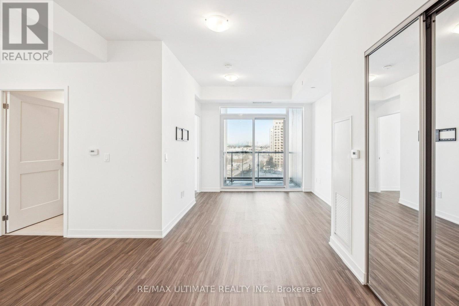 723 - 498 Caldari Road, Vaughan, Ontario  L4K 0R6 - Photo 9 - N12802186