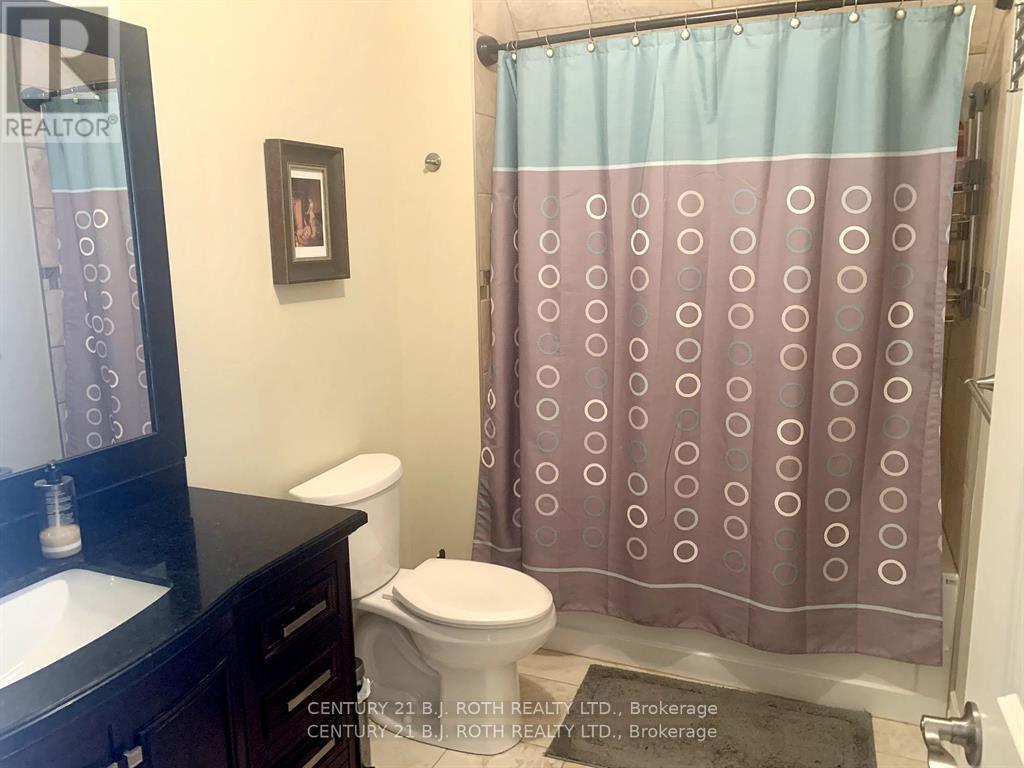 Room - 9 Greenwood Forest Road, Oro-Medonte, Ontario  L0L 2E0 - Photo 8 - S12801994