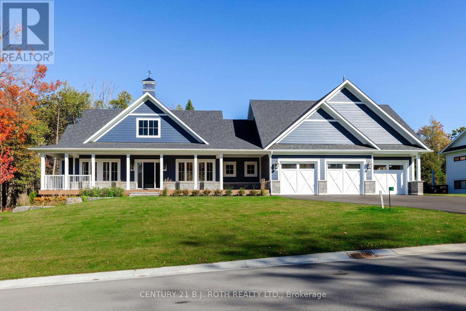 66 Thoroughbred Drive, Oro-Medonte, Ontario  L0K 1E0 - Photo 2 - S12802108