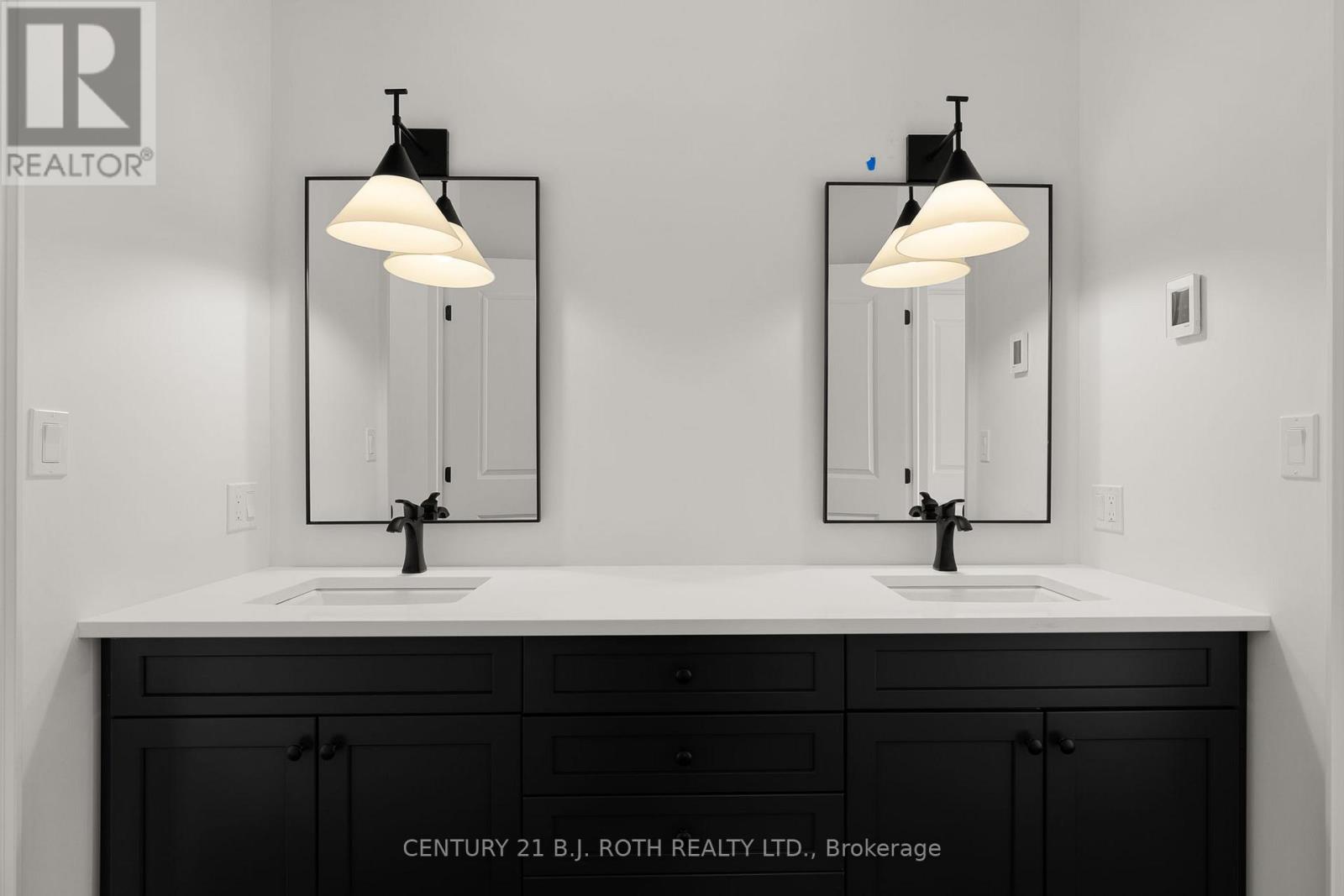 66 Thoroughbred Drive, Oro-Medonte, Ontario  L0K 1E0 - Photo 30 - S12802108