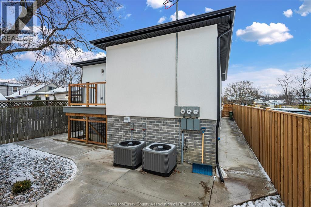 659 Alexandrine Street, Windsor, Ontario N8X 3C1 - Photo 34 - 26003565