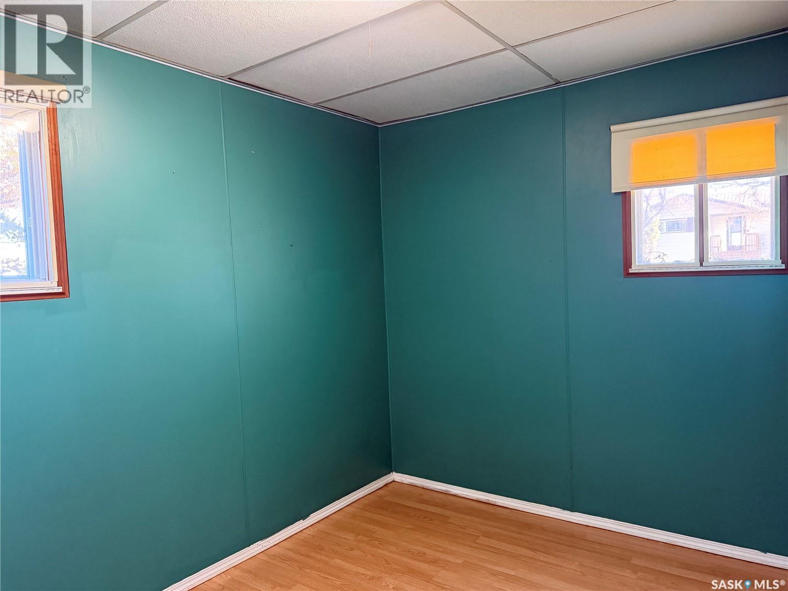 322 2nd Avenue, Young, Saskatchewan  S0K 4Y0 - Photo 12 - SK028868