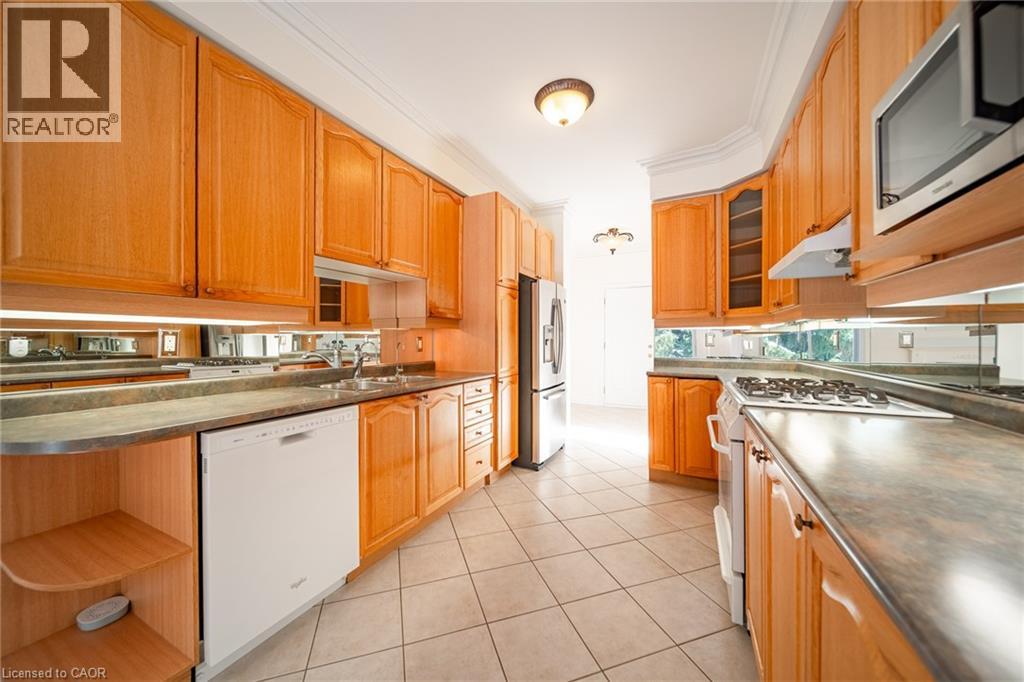 1050 Grand Boulevard Unit# 16, Oakville, Ontario  L6H 2S5 - Photo 17 - 40802866