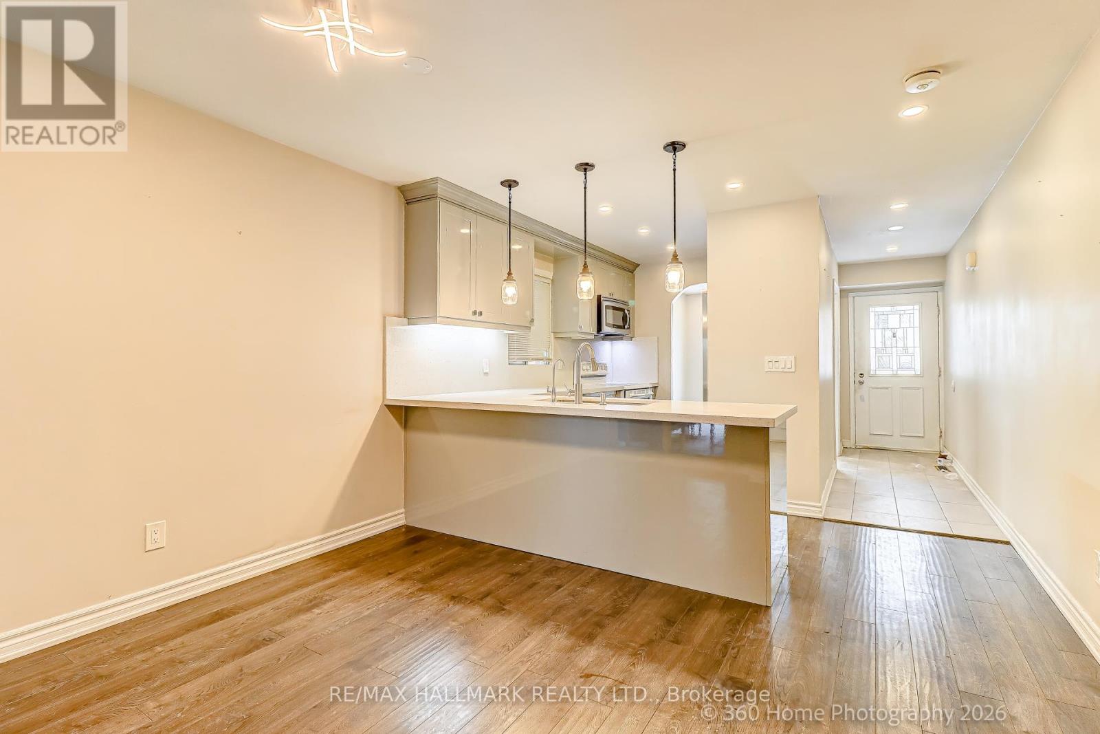 4 Simmons Boulevard, Brampton, Ontario  L6V 3V5 - Photo 15 - W12782718