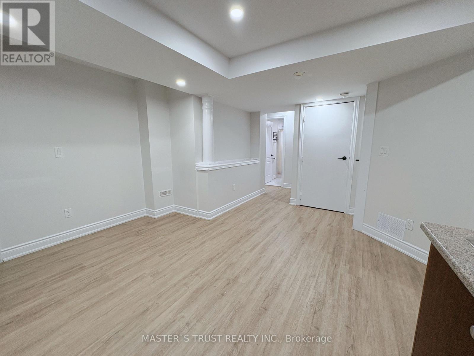 Bsmt - 2247 Grouse Lane, Oakville (Wt West Oak Trails), Ontario  L6M 3Z8 - Photo 9 - W12802042