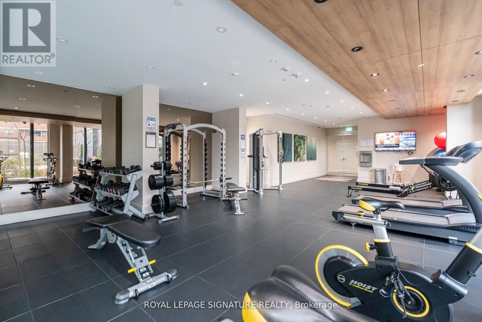 207 - 21 Park Street E, Mississauga (Port Credit), Ontario  L5G 0C2 - Photo 21 - W12802100