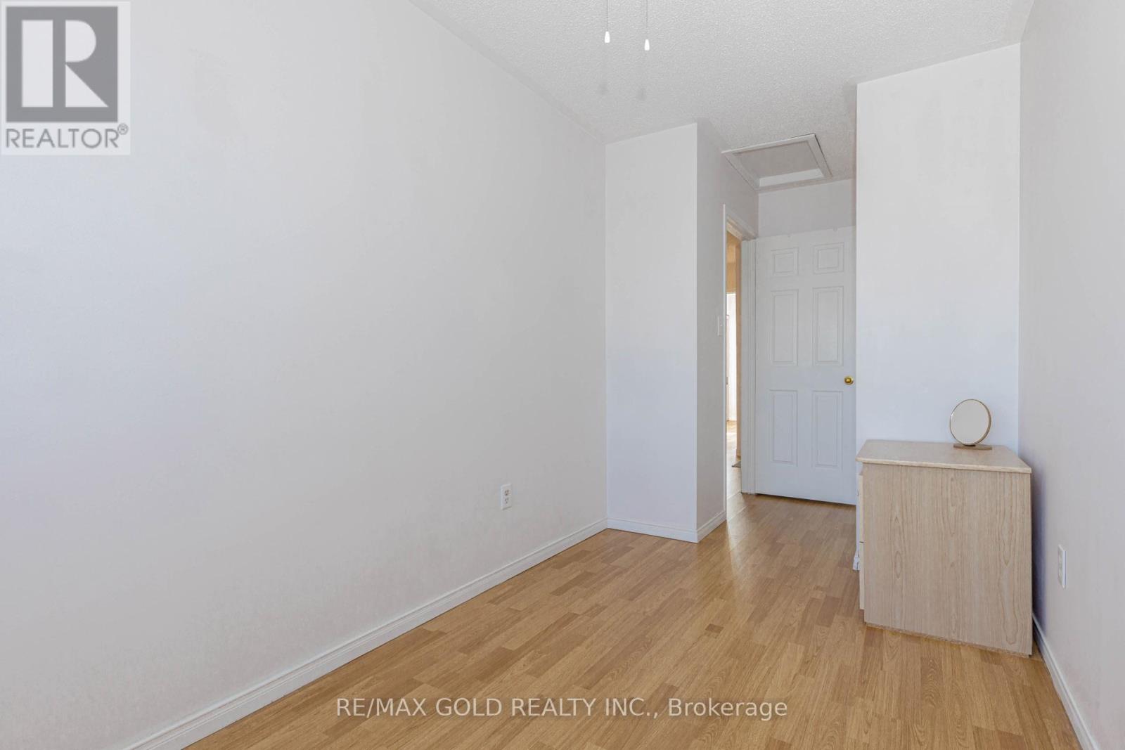 83 Spadina Road, Brampton, Ontario  L6X 4X6 - Photo 43 - W12802102