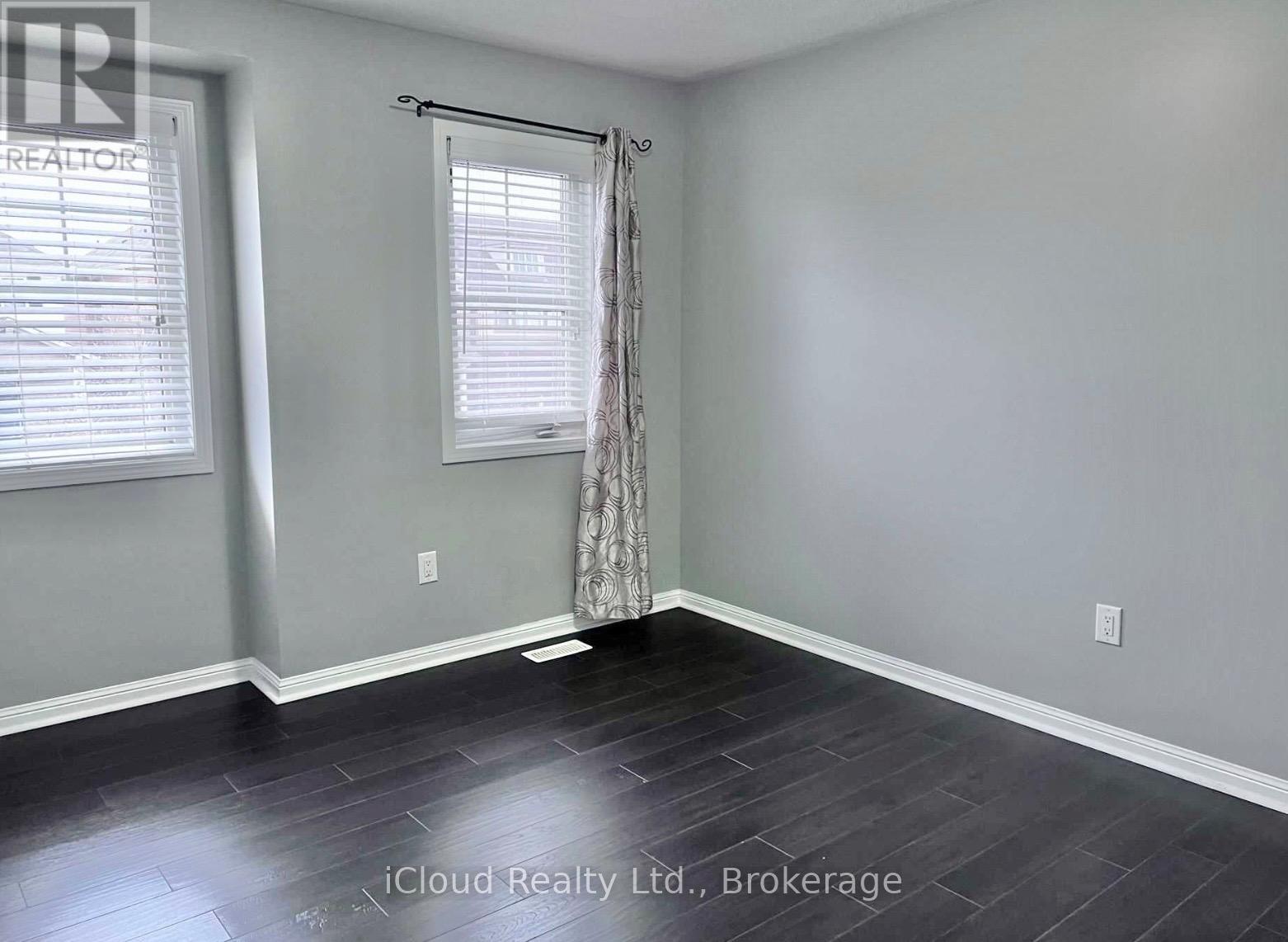 450 Pozbou Crescent, Milton (Wi Willmott), Ontario  L9T 8C9 - Photo 16 - W12802128