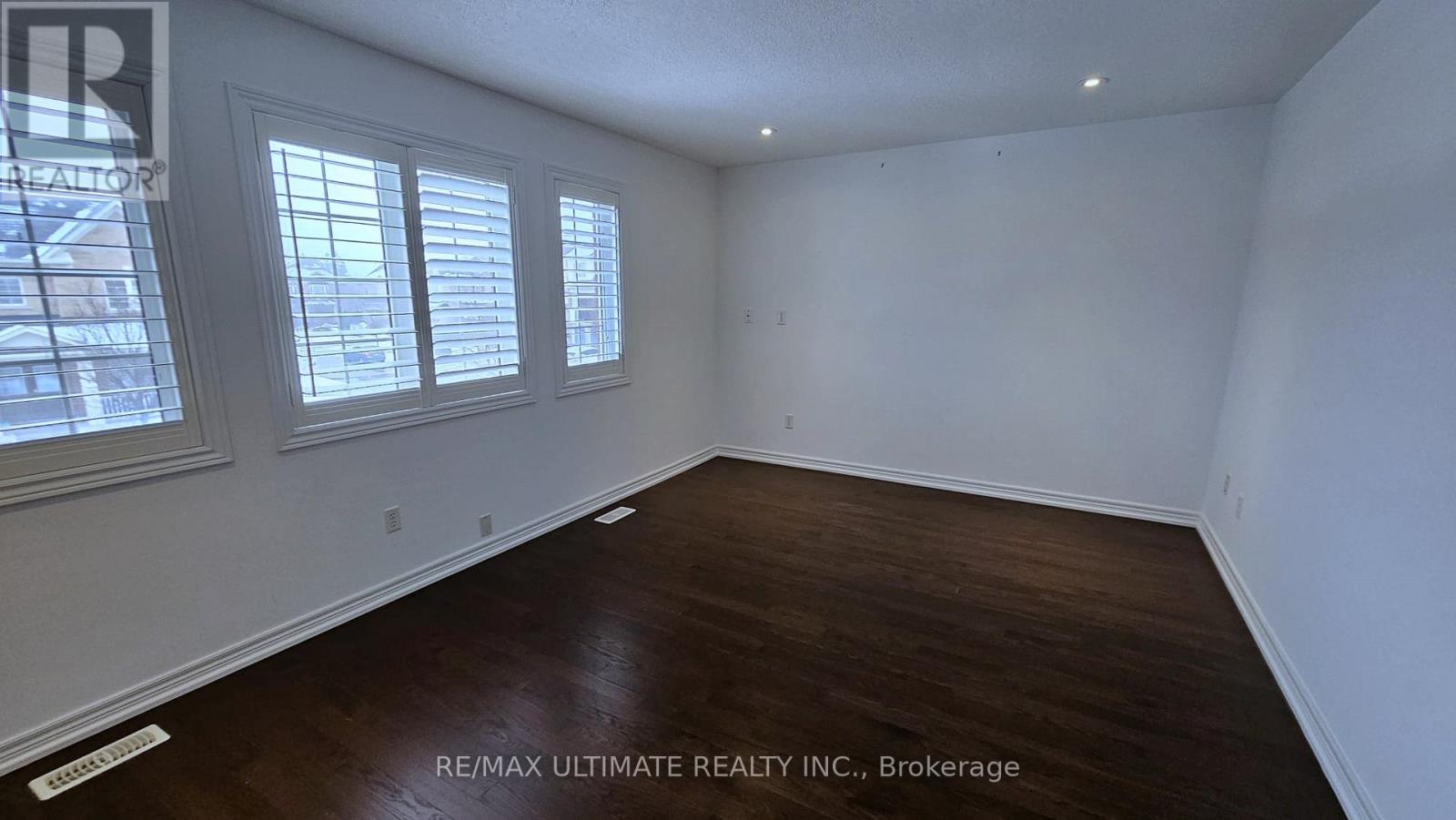 23 Seastar (Upper) Road, Brampton (Bram West), Ontario  L6Y 0N9 - Photo 7 - W12802140