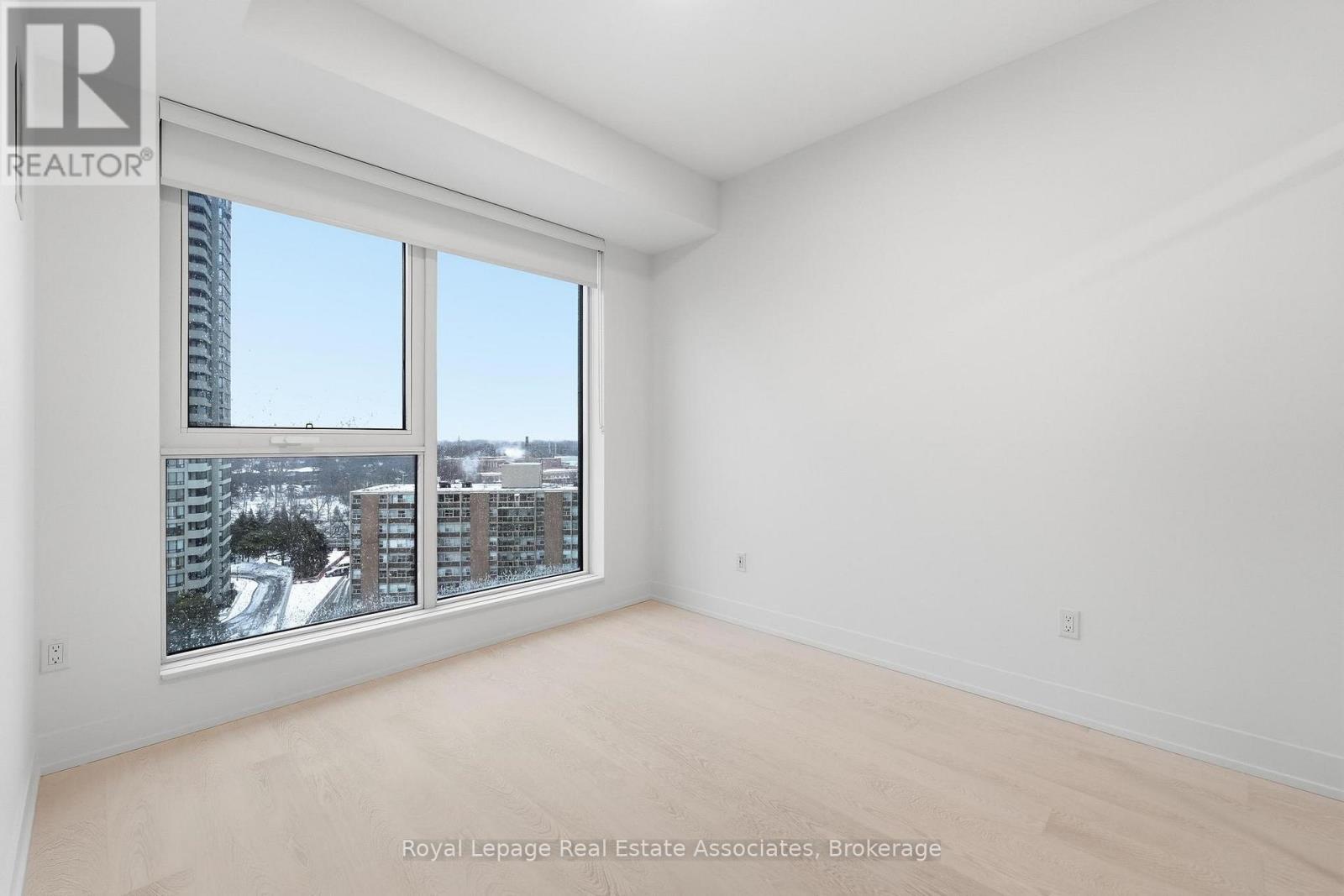 903 - 25 Cordova Avenue, Toronto, Ontario  M9A 0E5 - Photo 7 - W12802176