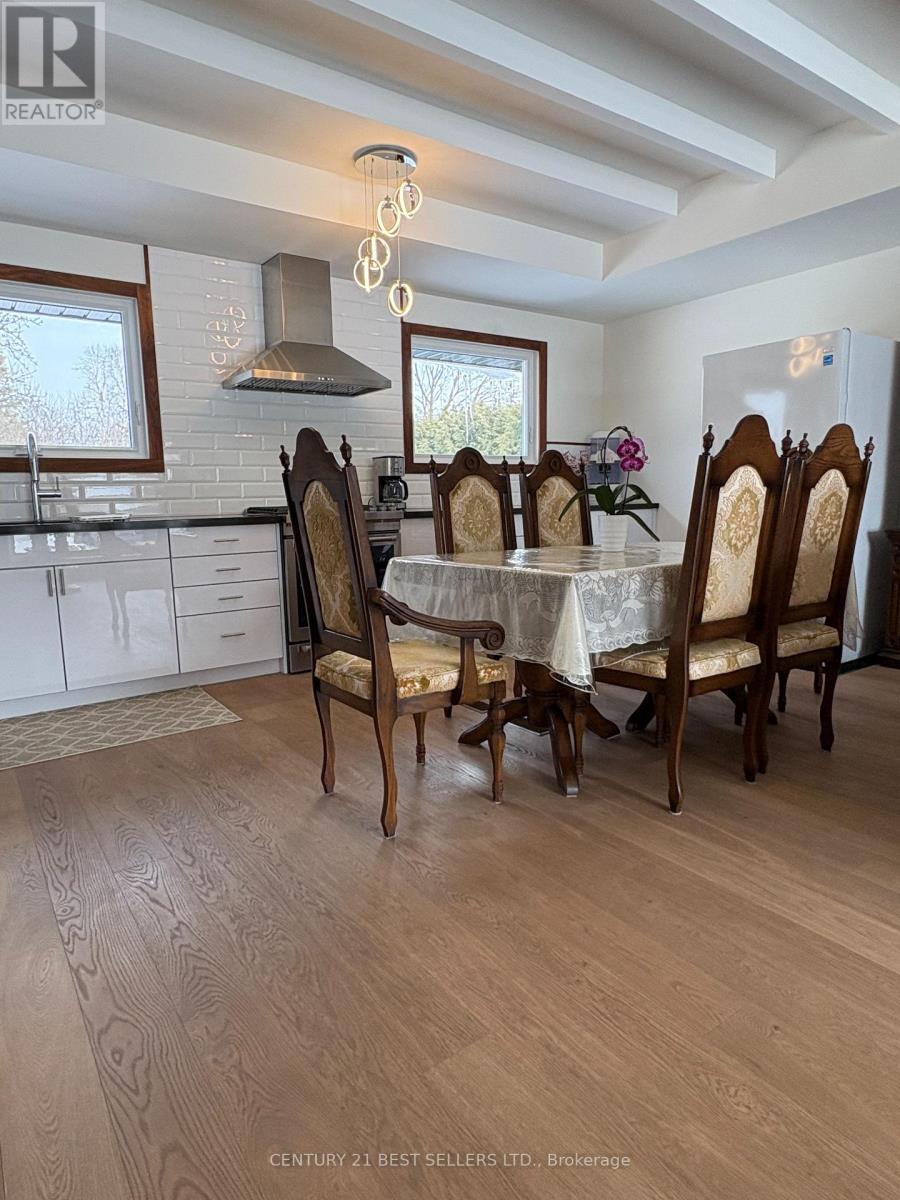 126 Mellow Crescent, Caledon (Bolton East), Ontario  L7E 1Z2 - Photo 10 - W12802190