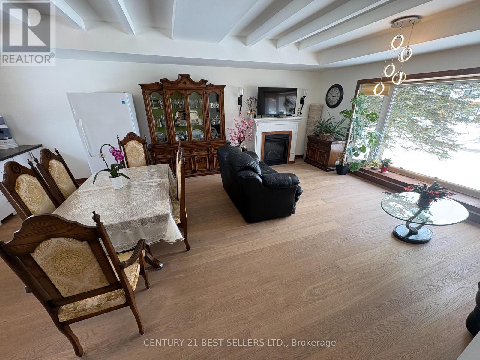 126 Mellow Crescent, Caledon (Bolton East), Ontario  L7E 1Z2 - Photo 11 - W12802190