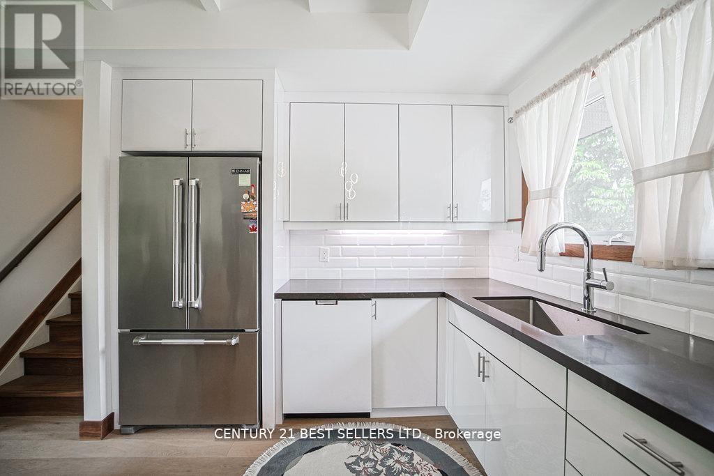 126 Mellow Crescent, Caledon (Bolton East), Ontario  L7E 1Z2 - Photo 6 - W12802190