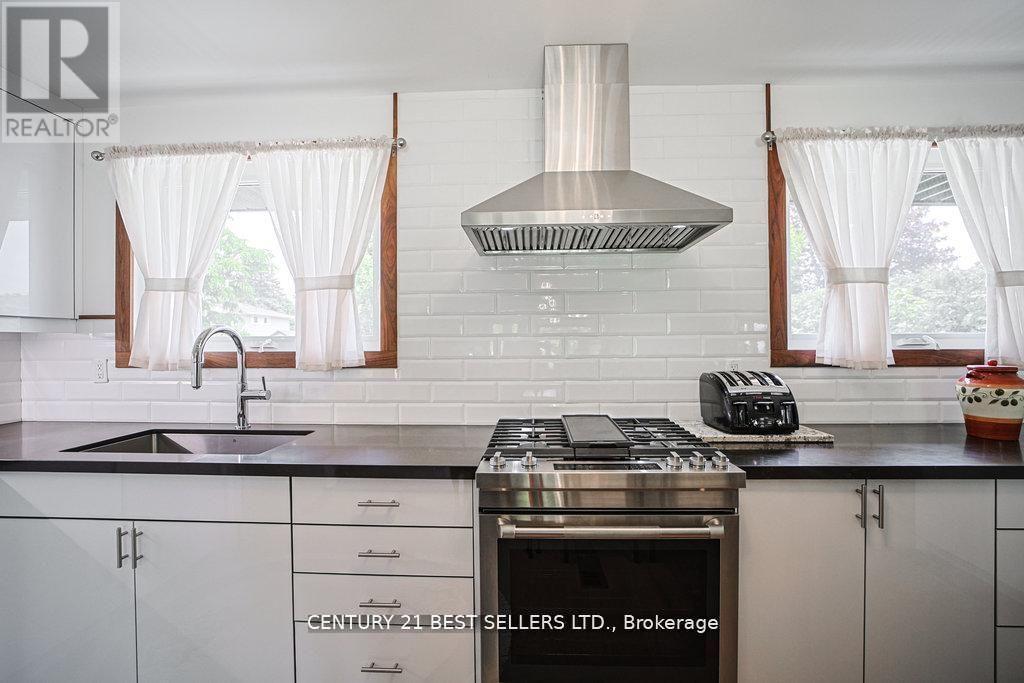 126 Mellow Crescent, Caledon (Bolton East), Ontario  L7E 1Z2 - Photo 7 - W12802190