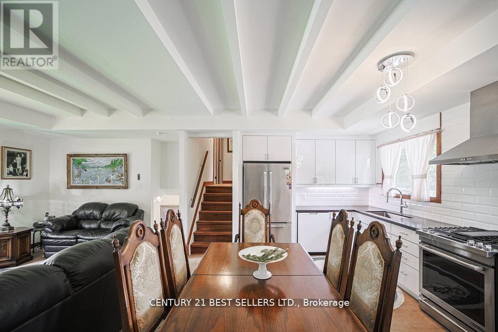 126 Mellow Crescent, Caledon (Bolton East), Ontario  L7E 1Z2 - Photo 9 - W12802190