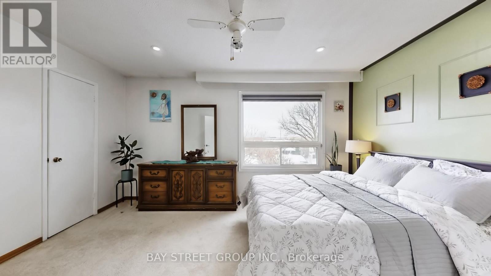 20 Camberley Crescent, Brampton, Ontario  L6V 3L4 - Photo 20 - W12802204