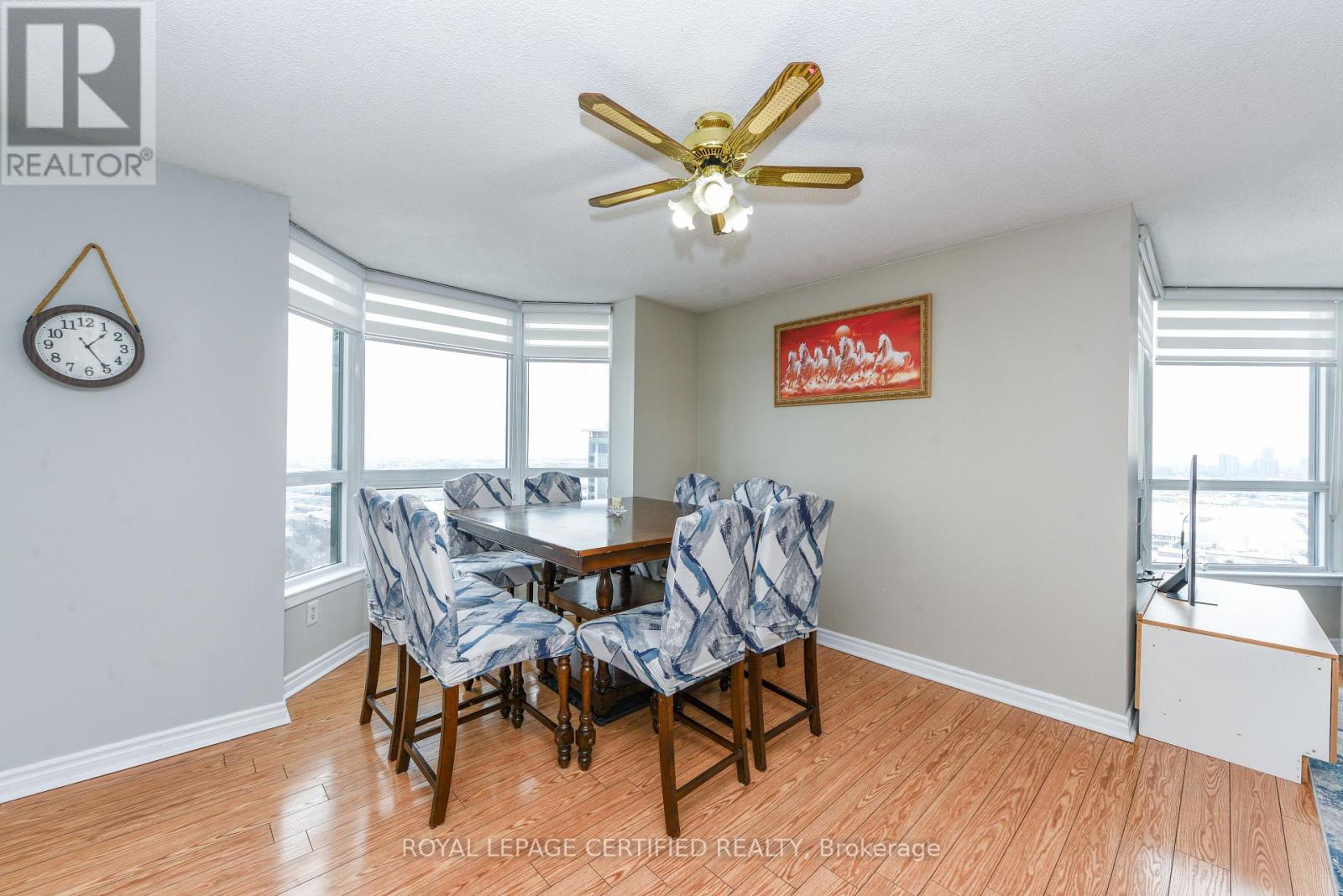 2807 - 8 Lisa Street, Brampton, Ontario  L6T 4S6 - Photo 8 - W12802212