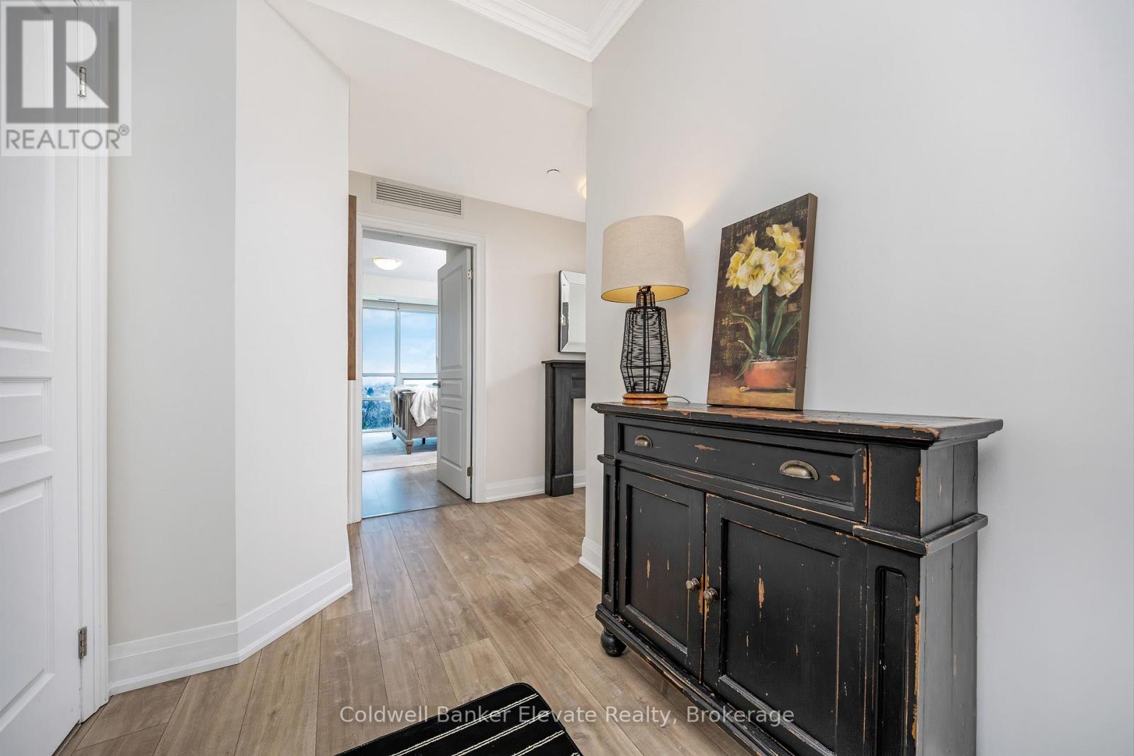 905 - 50 Hall Road, Halton Hills (Georgetown), Ontario  L7G 0J8 - Photo 10 - W12802268