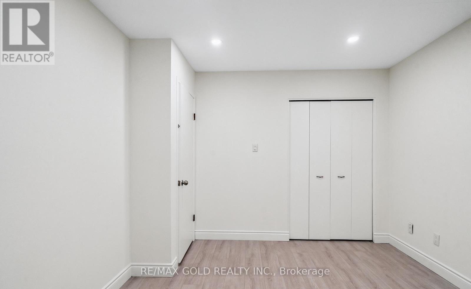 231a Cedarbrae Avenue, Waterloo, Ontario  N2L 4S6 - Photo 11 - X12802000