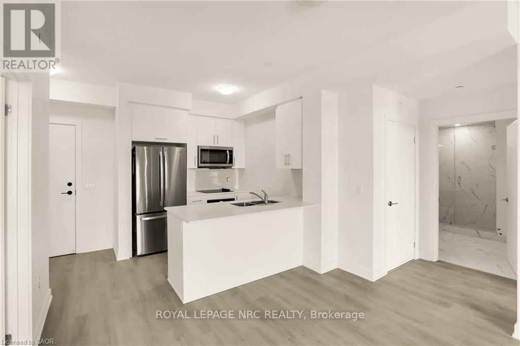 501 - 600 North Service Road, Hamilton, Ontario  L8E 5A7 - Photo 5 - X12802160