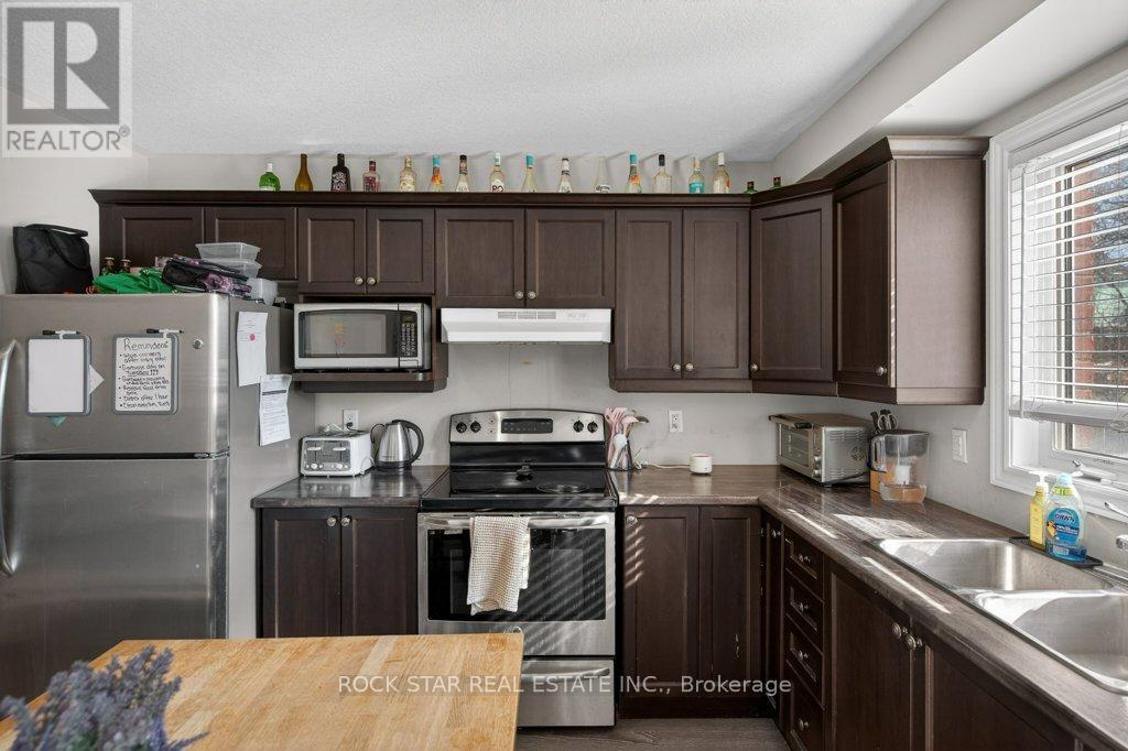 205a Marlborough Street, Brantford, Ontario  N3S 4T2 - Photo 11 - X12802182