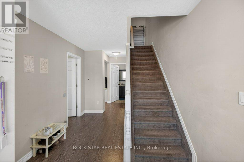 205a Marlborough Street, Brantford, Ontario  N3S 4T2 - Photo 4 - X12802182