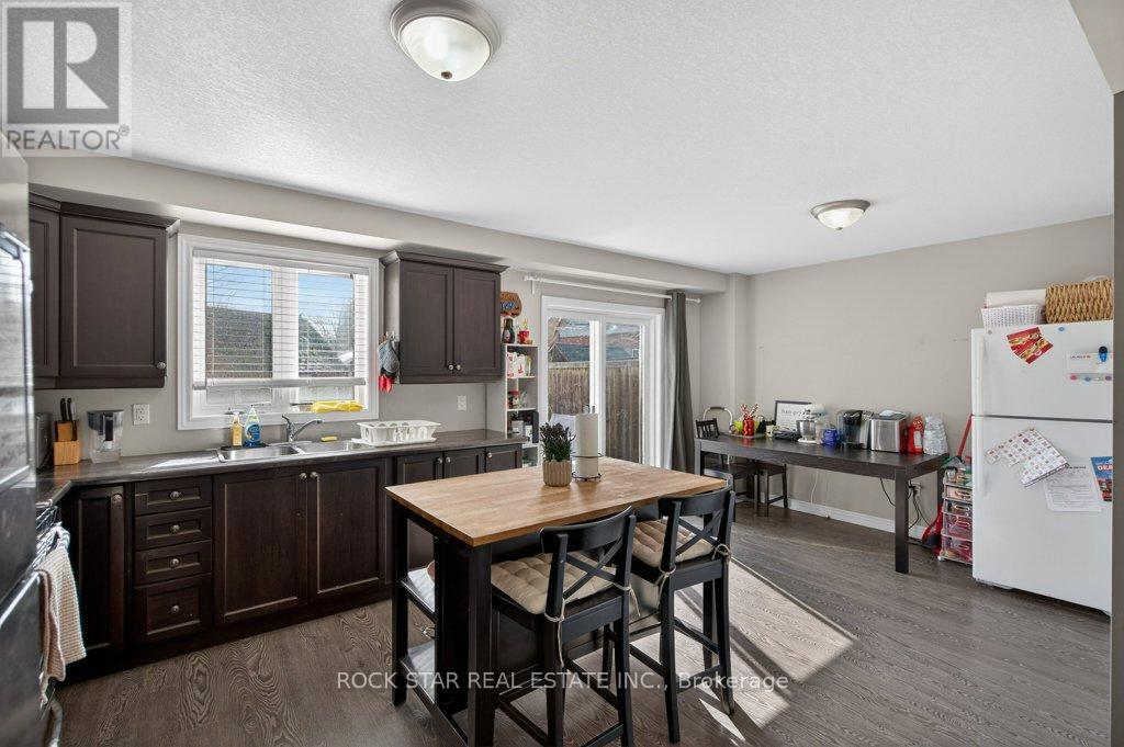 205a Marlborough Street, Brantford, Ontario  N3S 4T2 - Photo 7 - X12802182