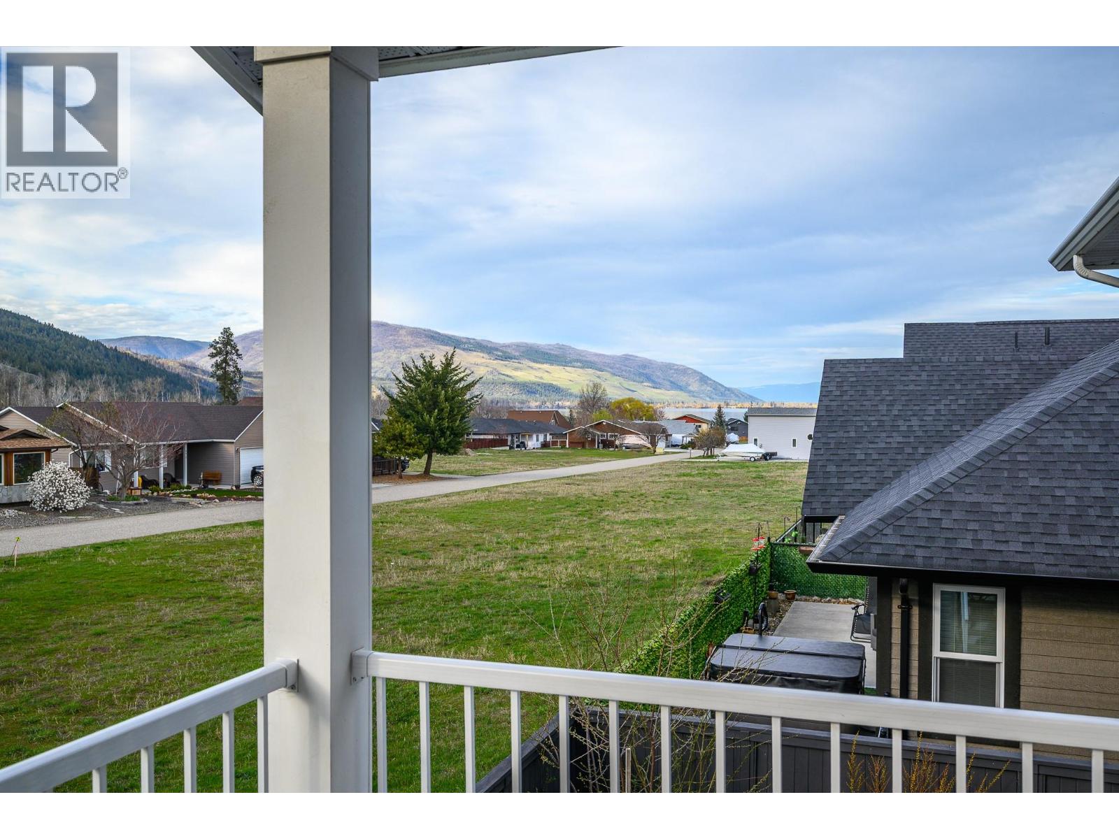 533 Loon Avenue, Vernon, British Columbia  V1H 2A1 - Photo 31 - 10376396