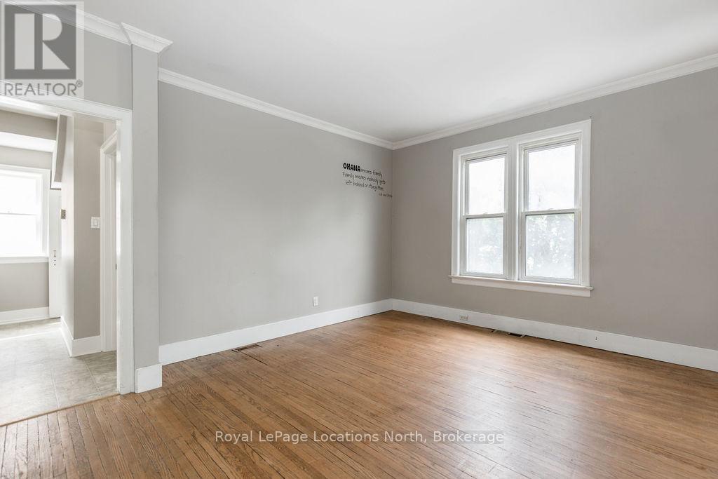 37 Ross Street, Barrie (Sunnidale), Ontario  L4N 1G1 - Photo 18 - S12802322