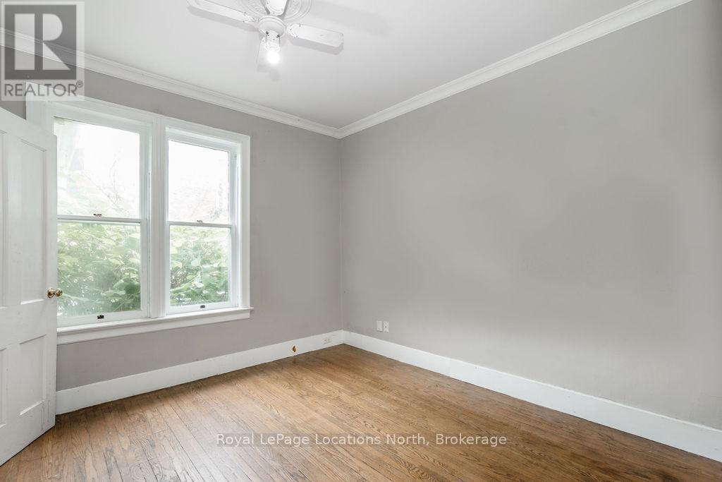 37 Ross Street, Barrie (Sunnidale), Ontario  L4N 1G1 - Photo 24 - S12802322