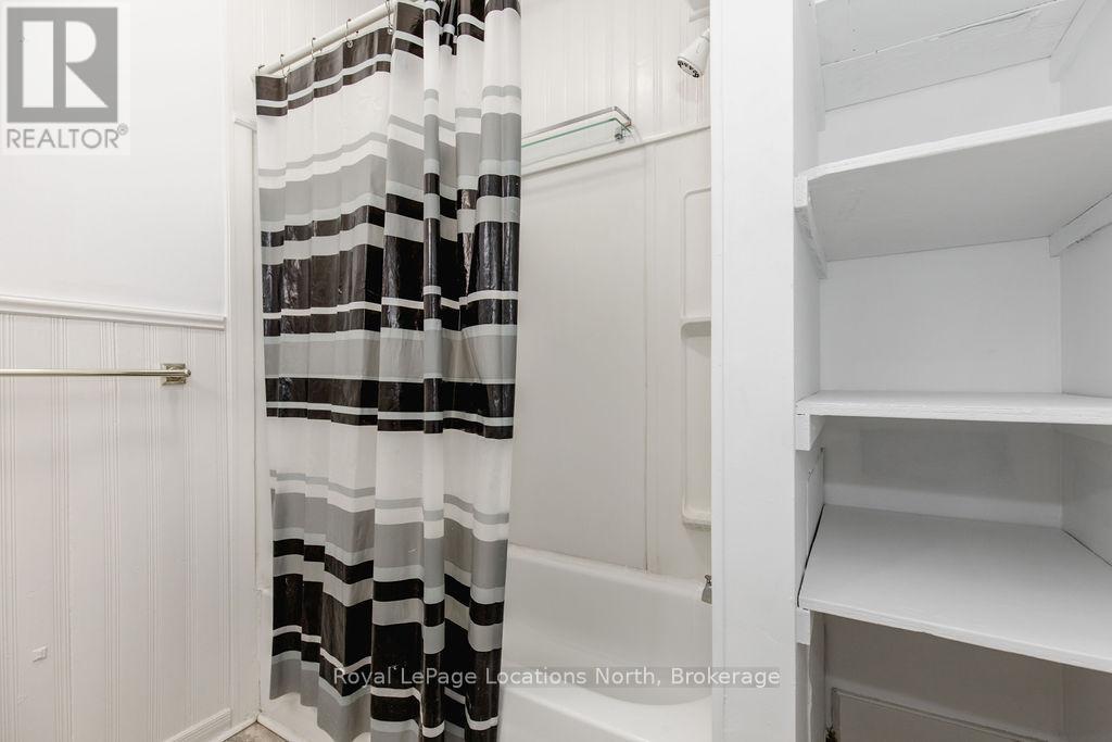 37 Ross Street, Barrie (Sunnidale), Ontario  L4N 1G1 - Photo 26 - S12802322