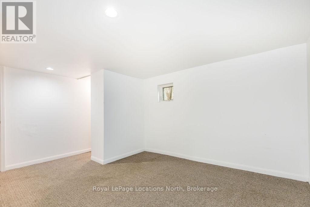 37 Ross Street, Barrie (Sunnidale), Ontario  L4N 1G1 - Photo 34 - S12802322