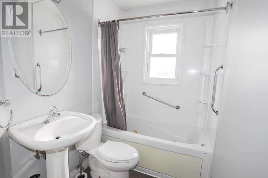 457 Mcnabb St, Sault Ste. Marie, Ontario  P6B 1Z2 - Photo 22 - SM260319