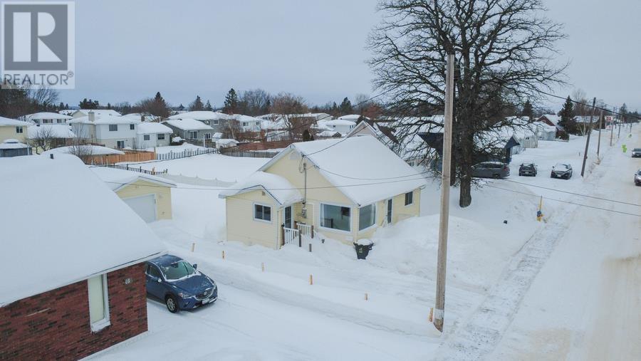 457 Mcnabb St, Sault Ste. Marie, Ontario  P6B 1Z2 - Photo 25 - SM260319