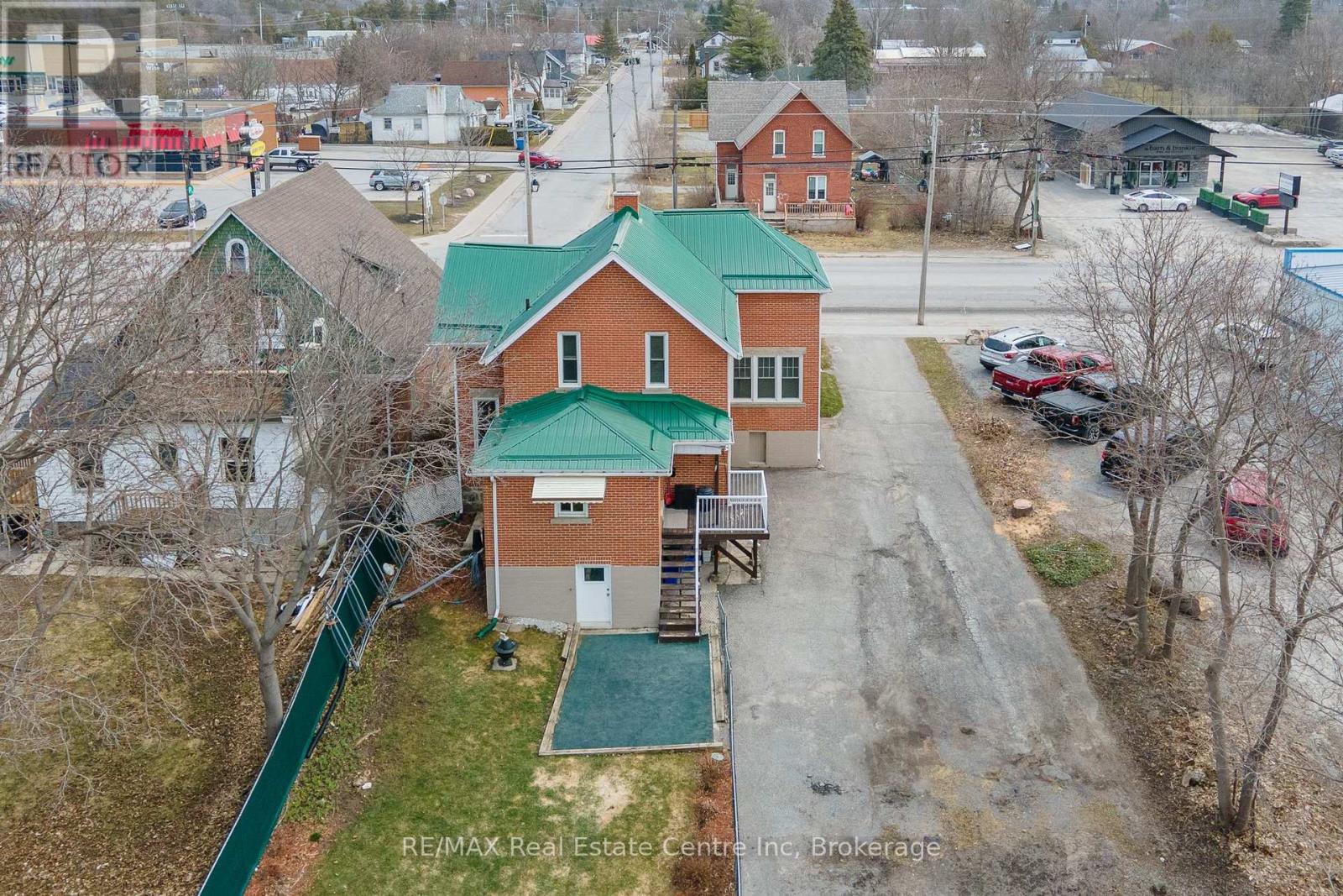 24 Lindsay Street, Kawartha Lakes, Ontario  K0M 1N0 - Photo 39 - X12802288