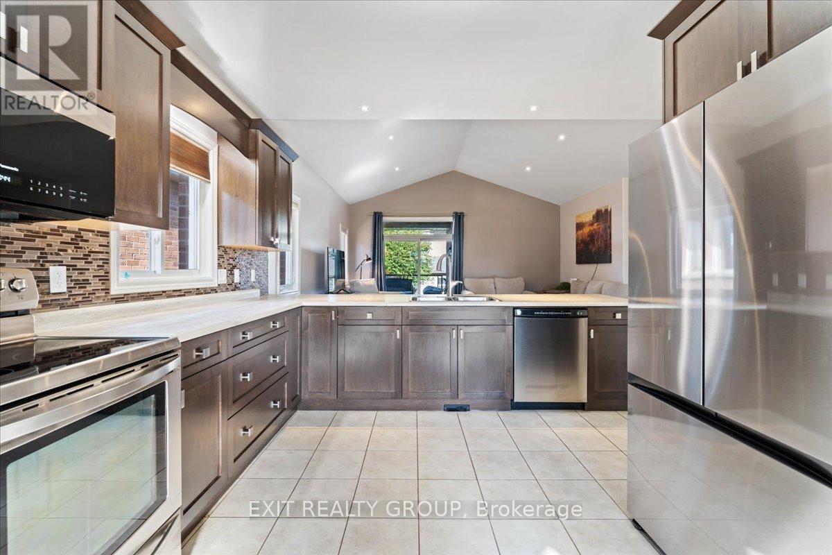 14 Cavendish Drive, Belleville, Ontario  K8N 0C2 - Photo 8 - X12802326