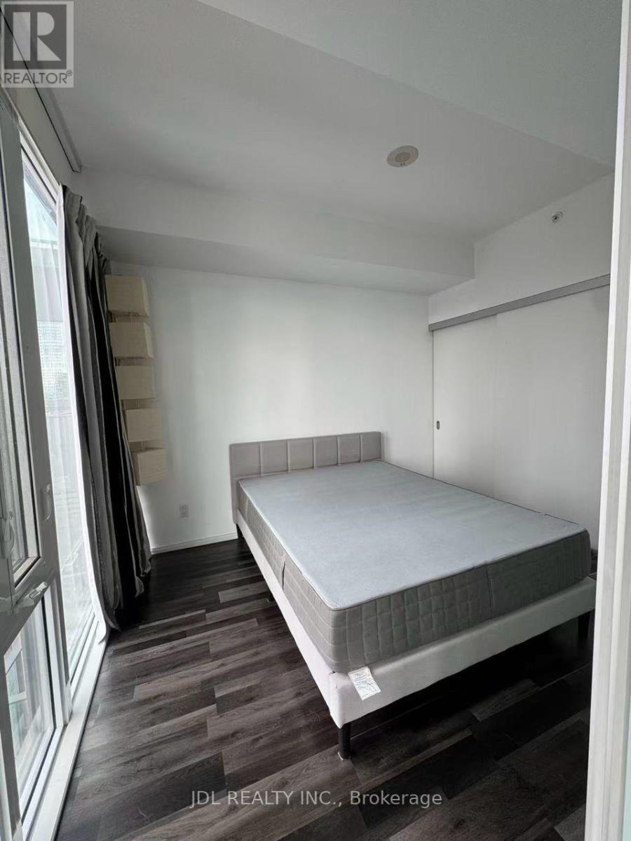 2905 - 75 St Nicholas Street, Toronto, Ontario  M4Y 0A5 - Photo 4 - C12689008