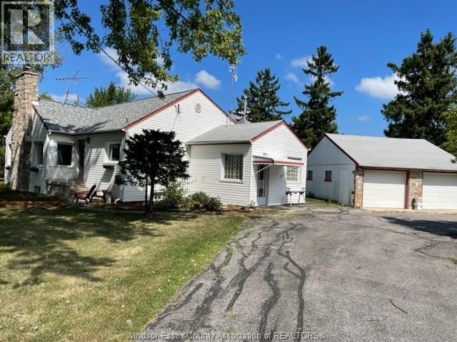 11224 South Talbot Road, Tecumseh, Ontario N0R 1K0 - Photo 2 - 26003559