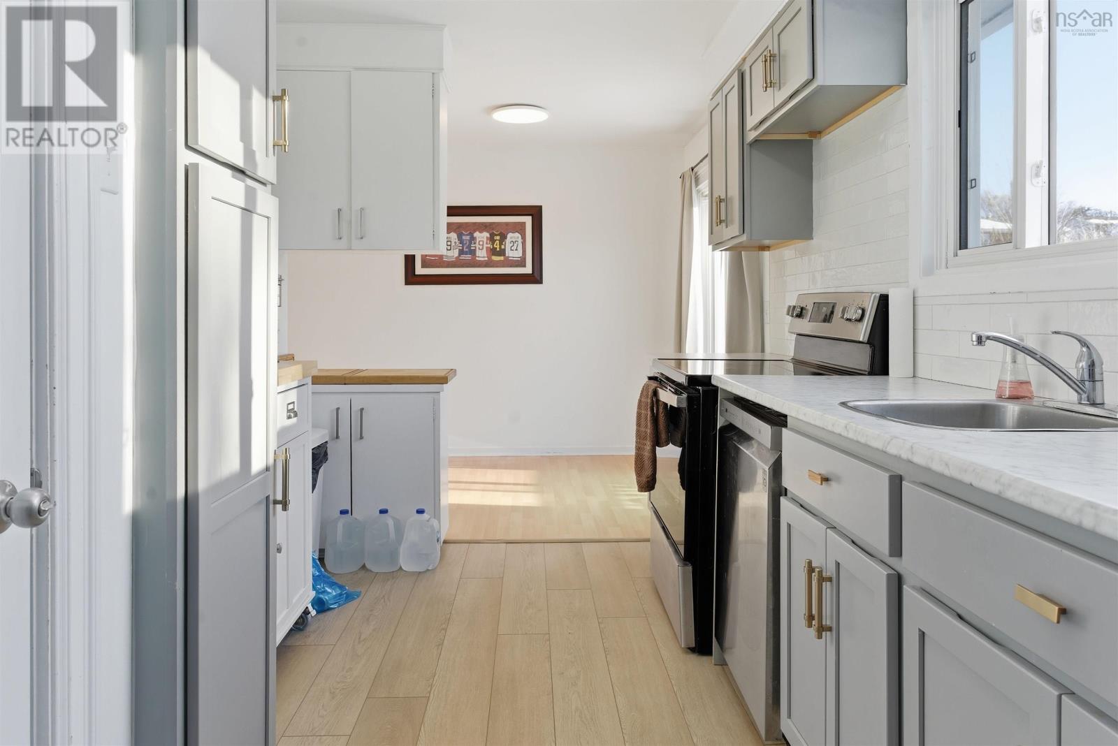 16/18 Clearview Street, Halifax, Nova Scotia  B3R 1N6 - Photo 15 - 202603048