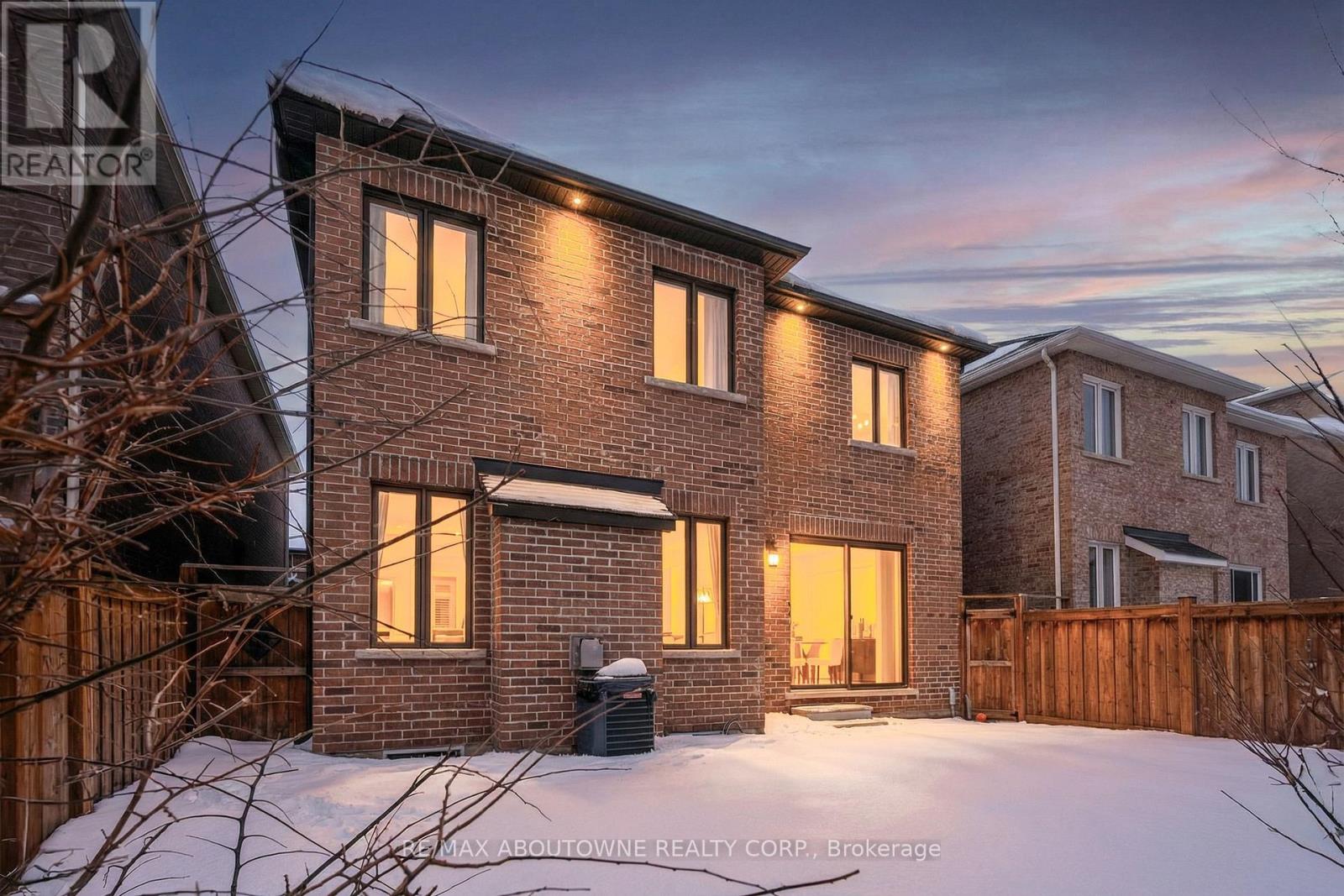 282 Bethpage Drive, Oakville, Ontario  L6M 5K9 - Photo 28 - W12801802