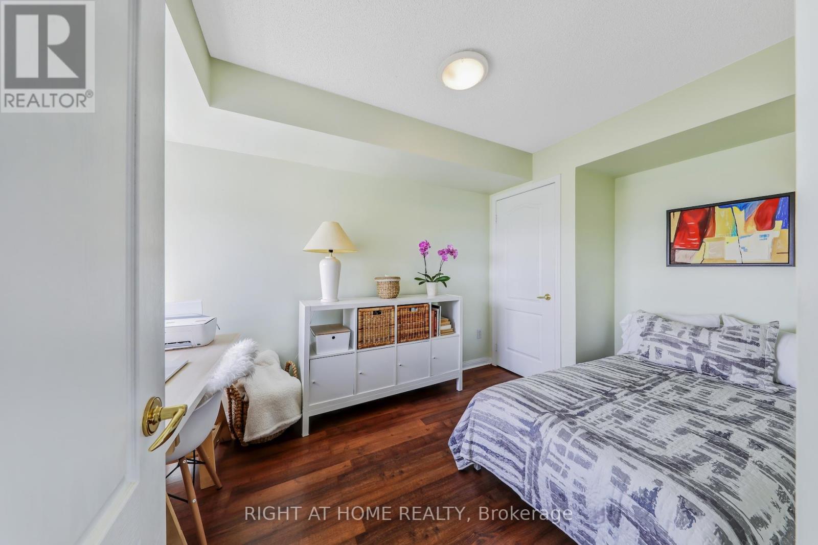 502 - 1140 Parkwest Place, Mississauga, Ontario  L5E 3K9 - Photo 21 - W12801604