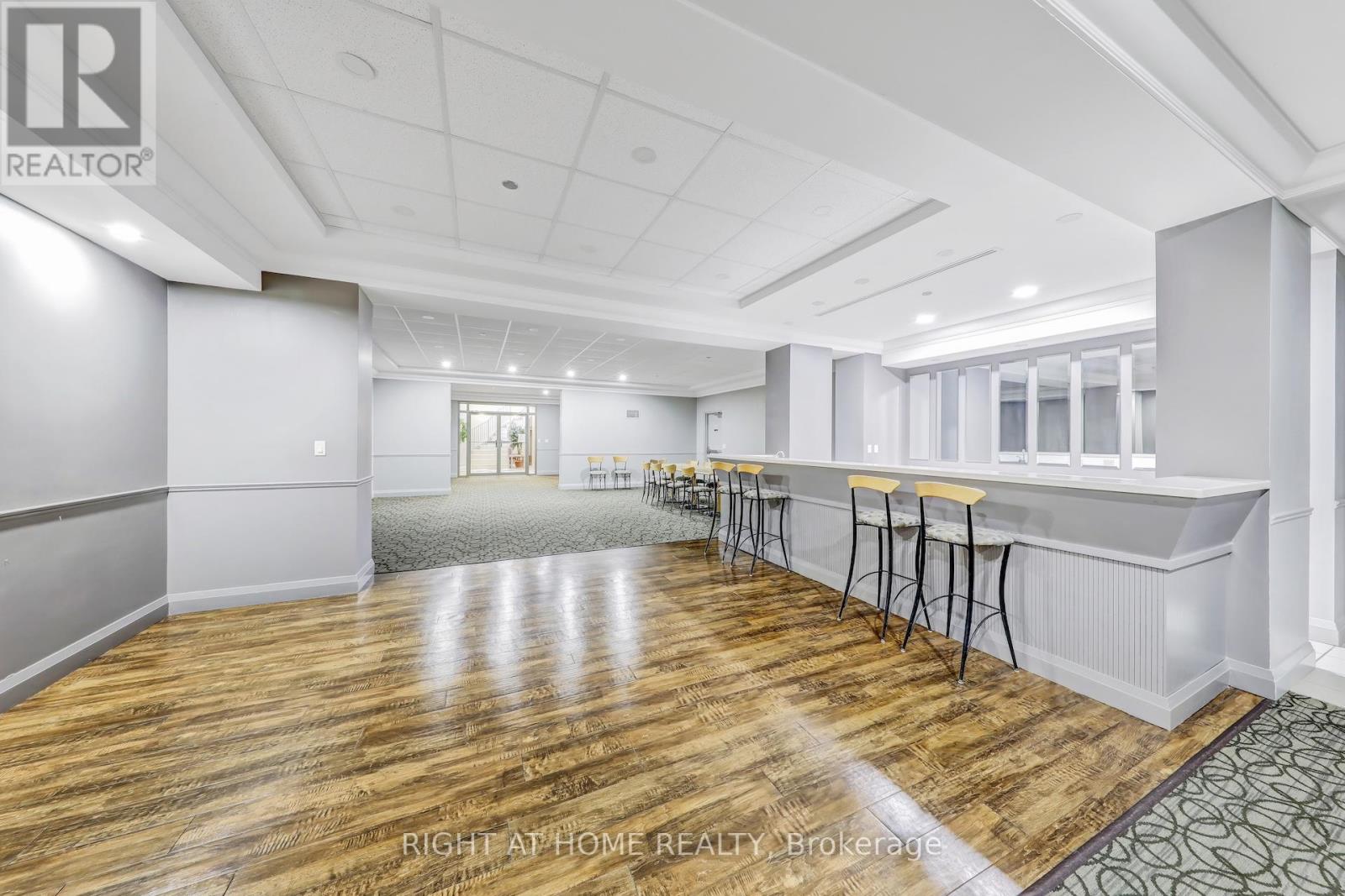 502 - 1140 Parkwest Place, Mississauga, Ontario  L5E 3K9 - Photo 30 - W12801604