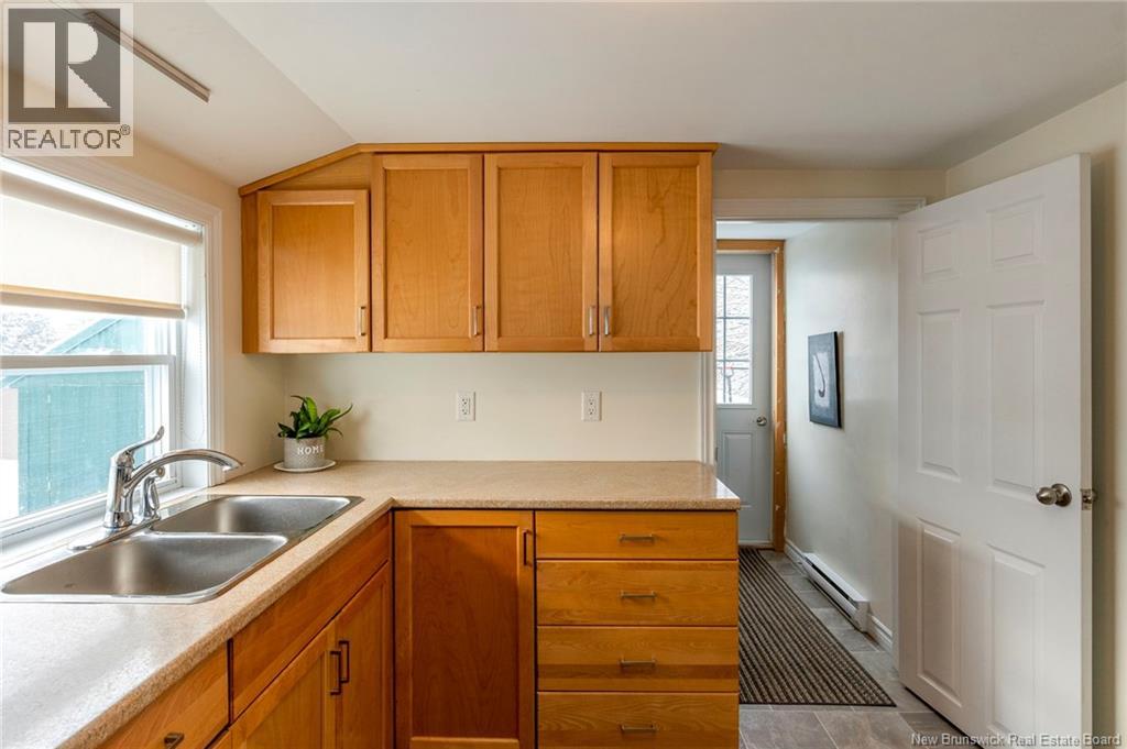 9480 Main Street, Richibucto, New Brunswick  E4W 4E4 - Photo 10 - NB133741