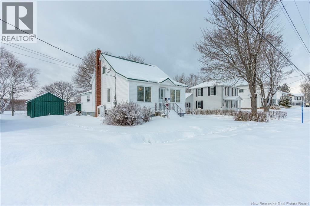 9480 Main Street, Richibucto, New Brunswick  E4W 4E4 - Photo 2 - NB133741